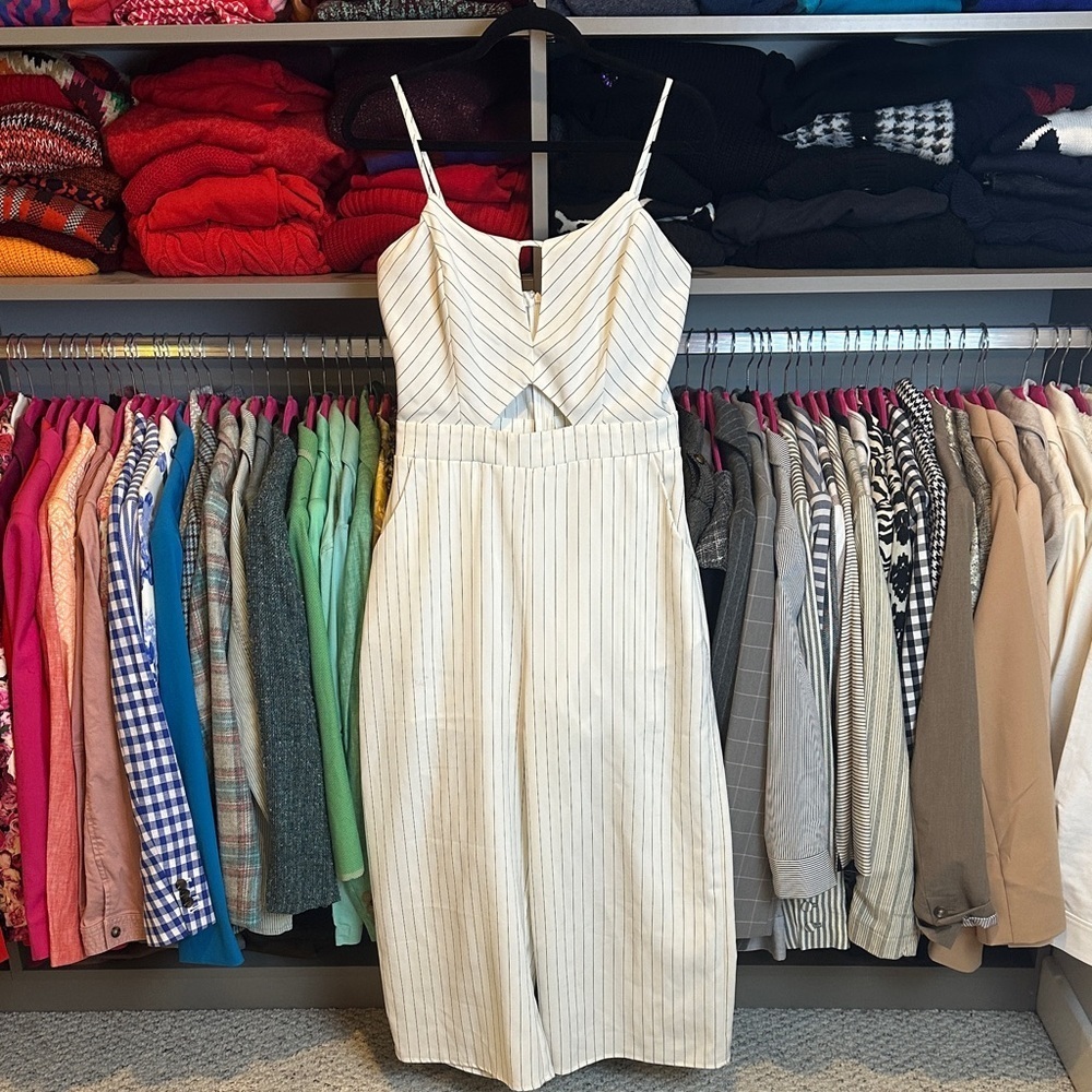 Main Strip white/black striped adjustable strap 2 pocket lined jumpsuit size M